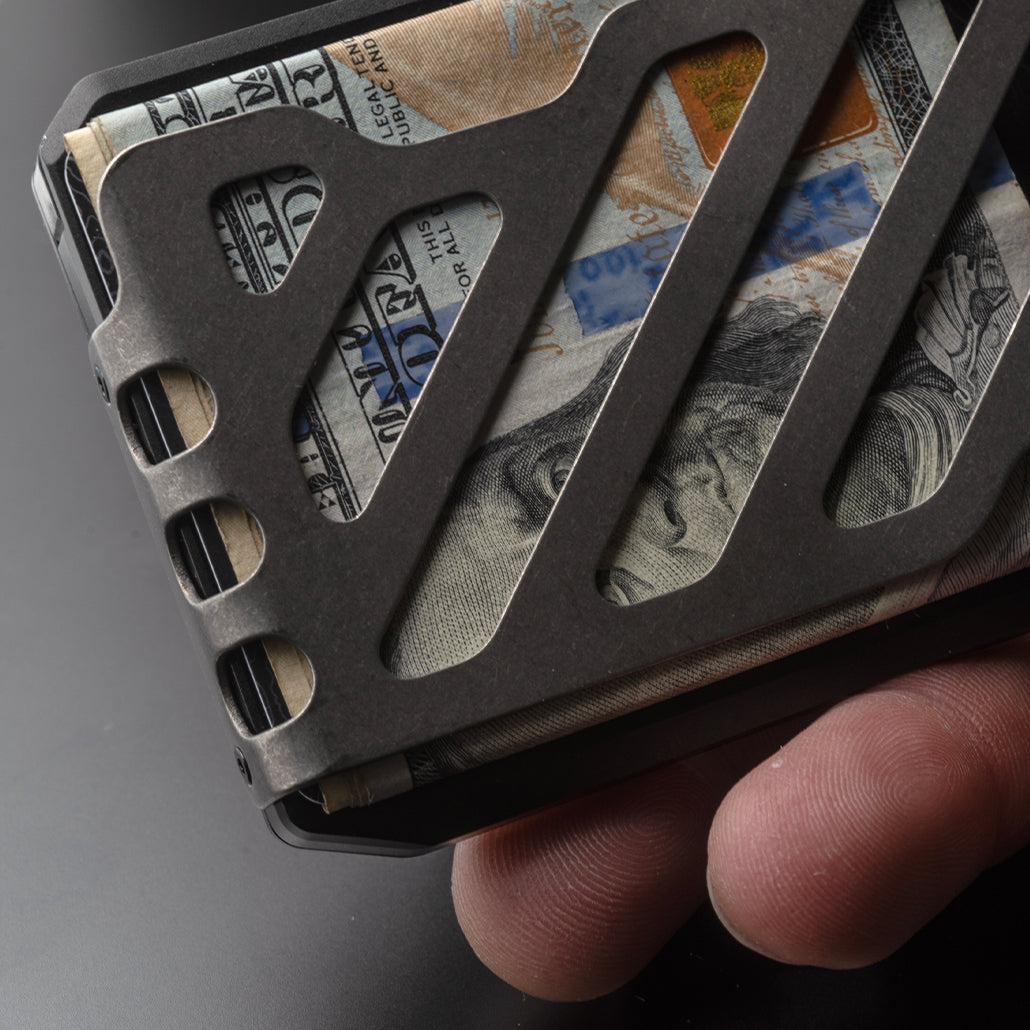 SK1 TITANIUM MONEY CLIP